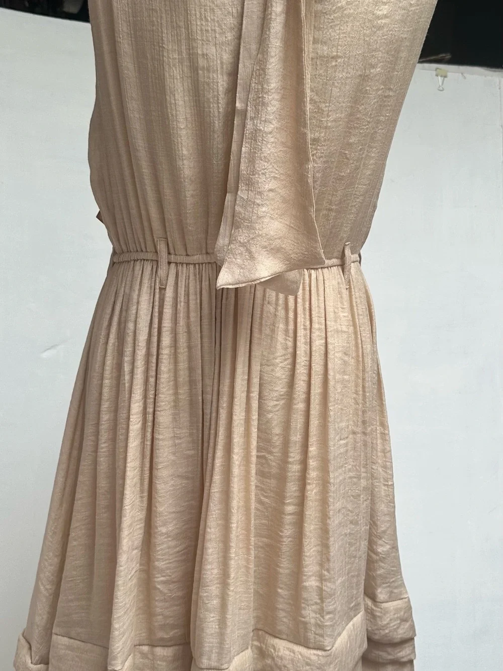 NEW Indigo Rose Dress Halter Taupe/Tan Knee Length Pleated Belted LARGE NWT